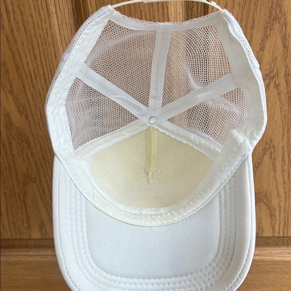 White Smiley Face Women's Cap - Picture 3 of 3